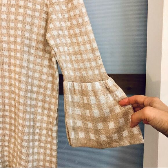 Sz M Calvin Klein Gingham 3/4 Bell Flare Sleeve Crewneck Sweater Tan White Women - Picture 3 of 7